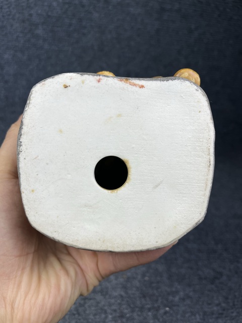 古玩陶瓷粉彩樵夫塑像拍賣，當前價格1588元