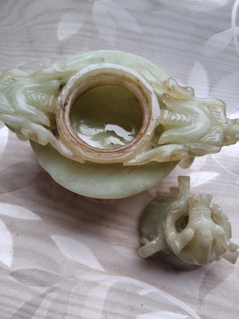 古玩玉器岫玉雕“雙耳三足爐”拍賣,當前價格1480元