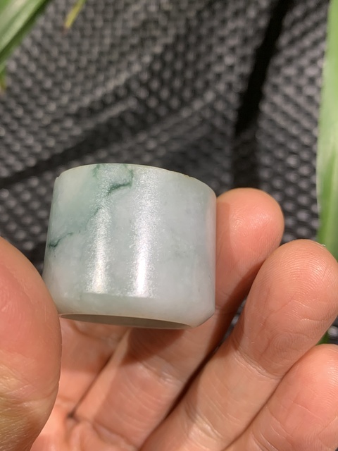 古玩玉器翡翠雕“素紋扳指”拍賣,當前價格3000元