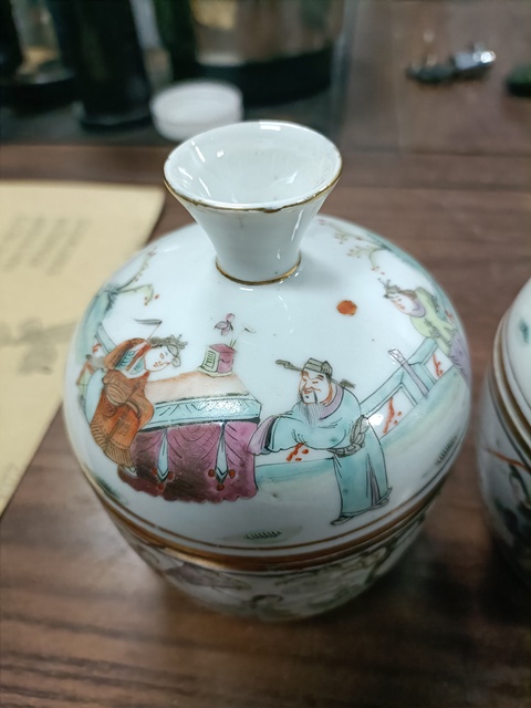 古玩陶瓷郭子儀遇仙細路糖缸一對拍賣，當前價格3888元