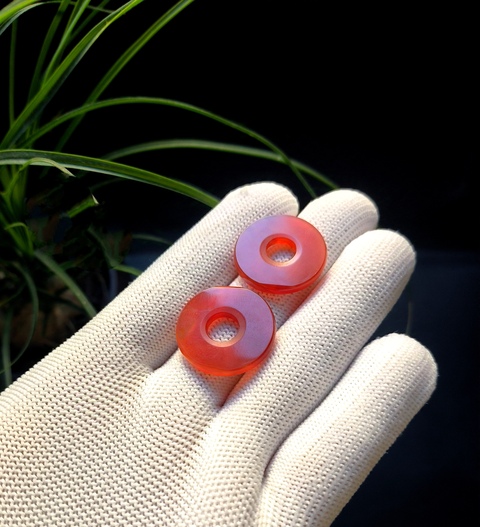 古玩玉器清代紅瑪瑙“平安扣”拍賣，當前價格350元