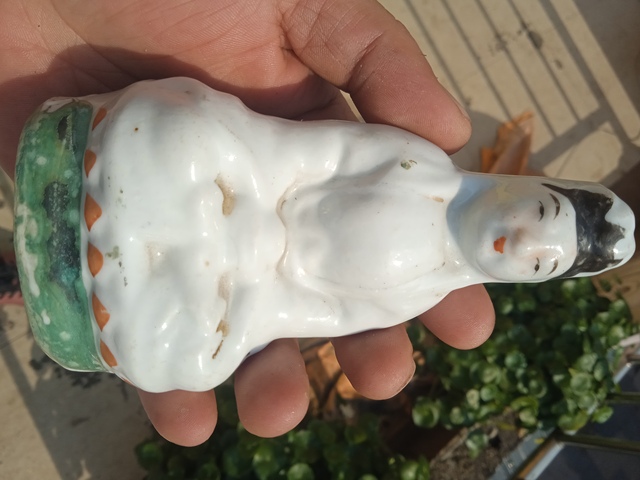 古玩陶瓷觀音塑像拍賣，當前價格0元