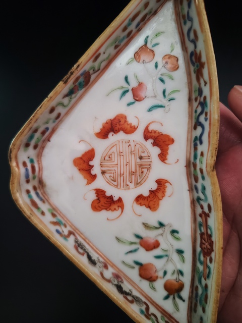 古玩陶瓷清同治粉彩五福捧壽圖攢盤拍賣,當前價格580元