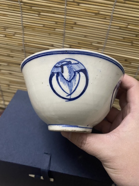 古玩陶瓷明代小鳥蓋盒拍賣,當(dāng)前價(jià)格288元