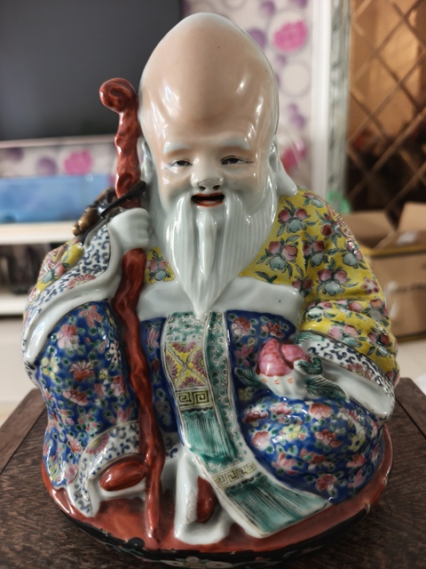 古玩陶瓷粉彩壽星造像拍賣,當前價格3500元