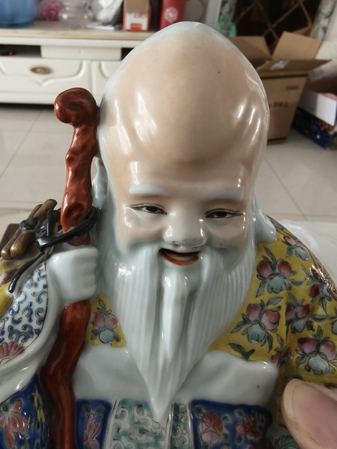 古玩陶瓷粉彩壽星造像拍賣,當前價格3500元