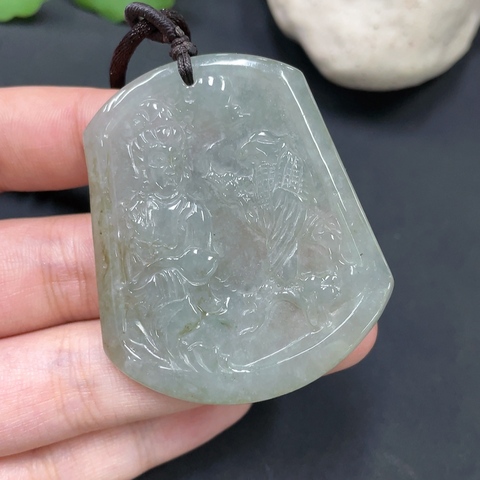 古玩玉器68天然翡翠掛件拍賣,當前價格230元