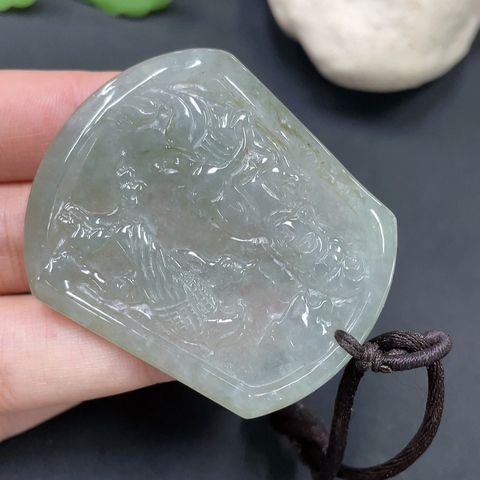 古玩玉器68天然翡翠掛件拍賣,當前價格230元