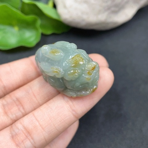 古玩玉器77天然翡翠雕刻貔貅掛件，拍賣，當前價格350元