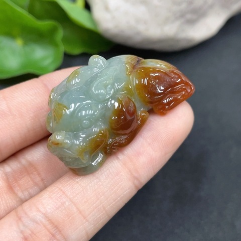 古玩玉器77天然翡翠雕刻貔貅掛件，拍賣，當前價格350元