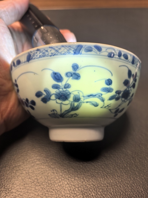 古玩陶瓷康熙青花花卉紋茶圓拍賣,當前價格1680元