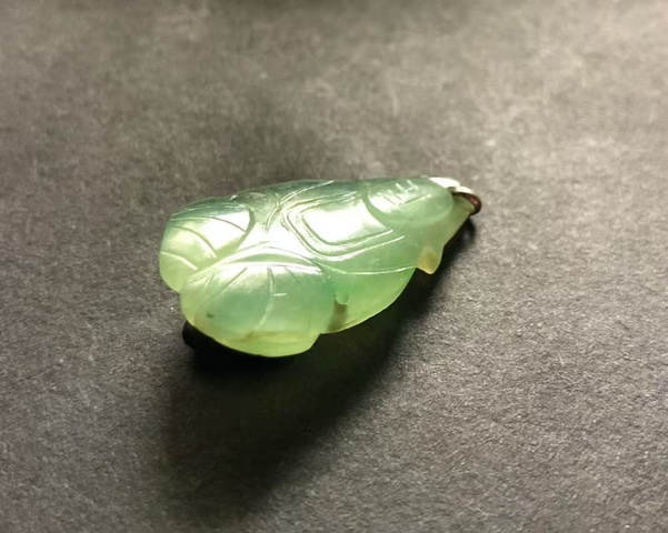 古玩玉器清代天然翡翠“觀音”掛件拍賣，當前價格19000元