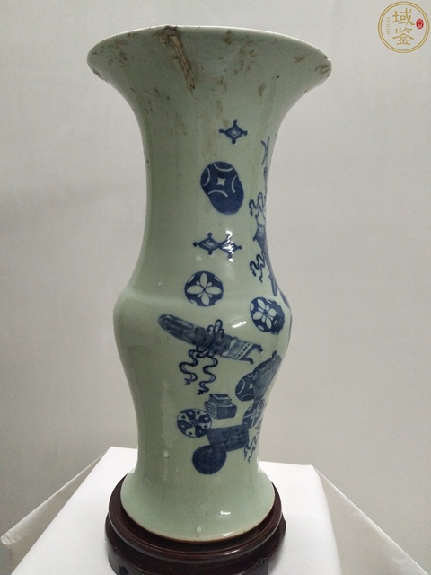 古玩陶瓷清中平生三級花觚拍賣,當前價格150000元