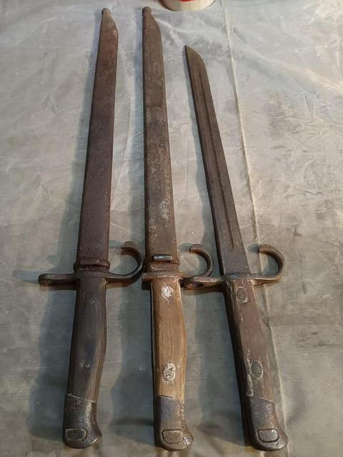 古玩雜項軍刺拍賣,當前價格1588元