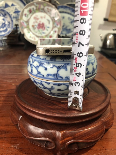 古玩陶瓷青花纏枝喜字紋蓋盒拍賣，當前價格1800元