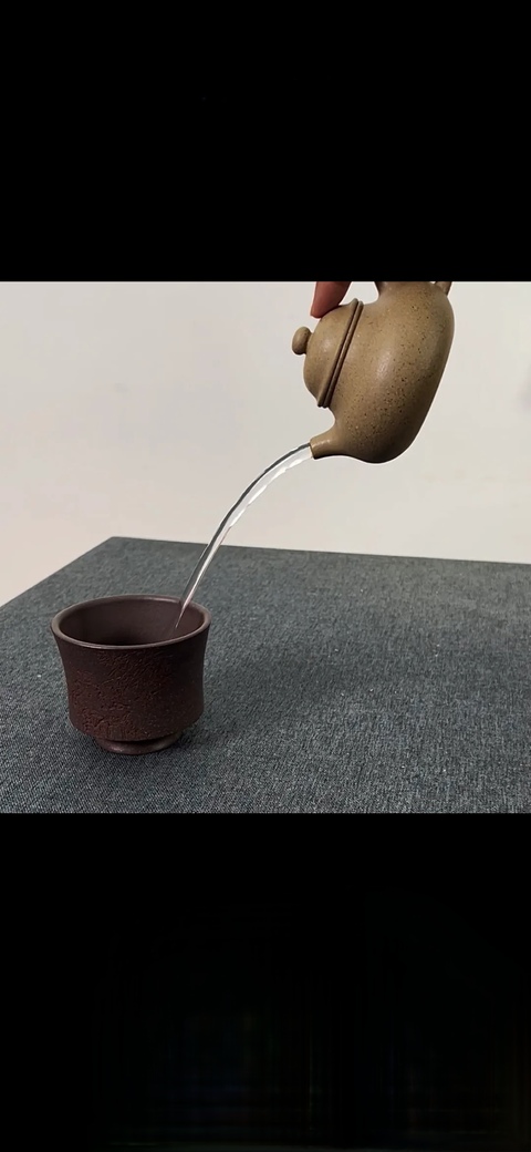 古玩雜項容天壺拍賣,當前價格1380元