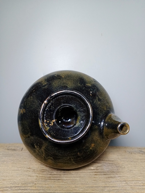 古玩陶瓷磁州窯窯變黑釉執(zhí)壺拍賣(mài),當(dāng)前價(jià)格1300元