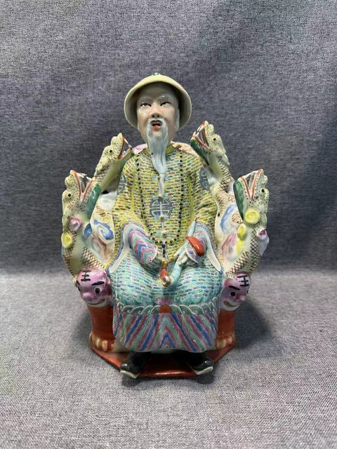 古玩陶瓷清末民初粉彩人物(唐英)造像拍賣,當前價格18888元