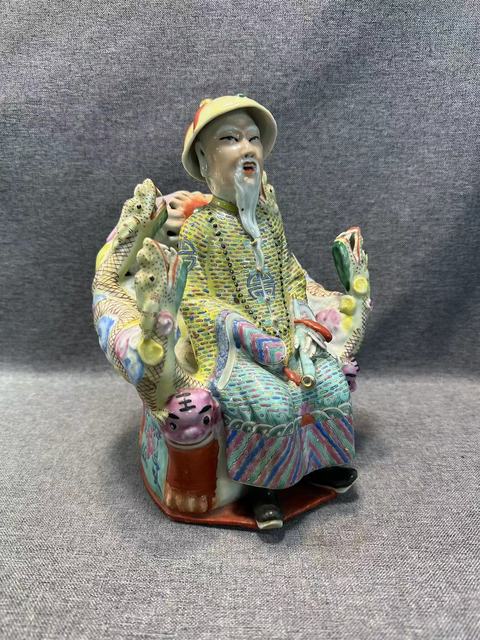 古玩陶瓷清末民初粉彩人物(唐英)造像拍賣,當前價格18888元
