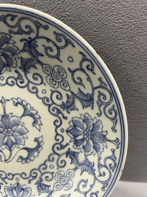 古玩陶瓷外霽藍(lán)釉內(nèi)青花纏枝花紋盤拍賣,當(dāng)前價(jià)格5888元