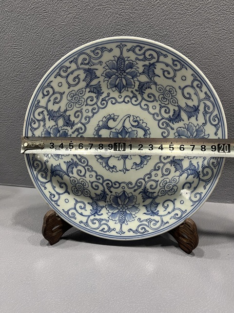 古玩陶瓷外霽藍(lán)釉內(nèi)青花纏枝花紋盤拍賣,當(dāng)前價(jià)格5888元
