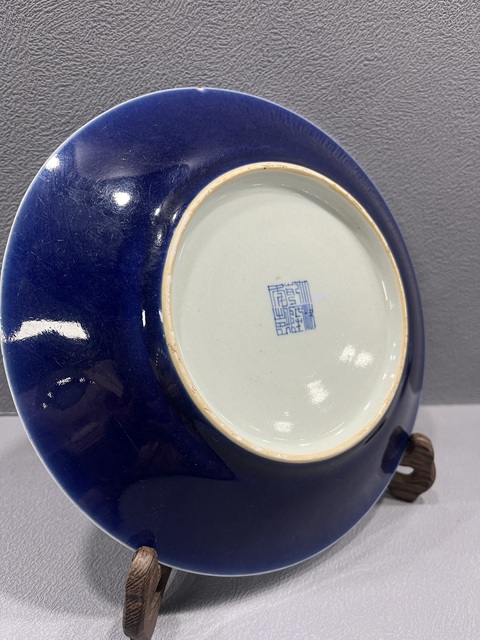 古玩陶瓷外霽藍(lán)釉內(nèi)青花纏枝花紋盤拍賣,當(dāng)前價(jià)格5888元