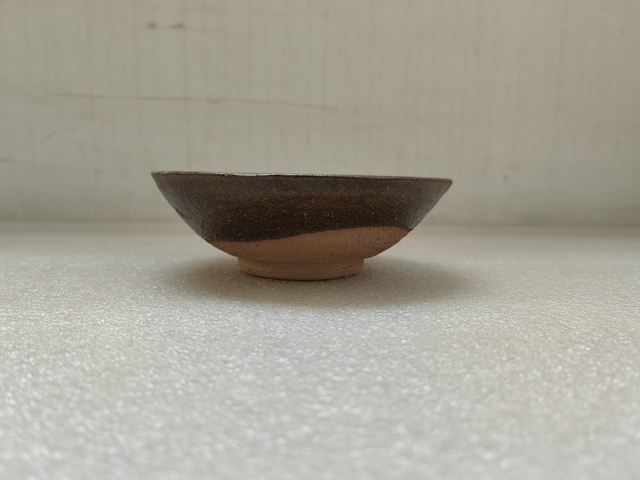古玩陶瓷磁州窯茶葉末釉茶碗拍賣,當前價格398元