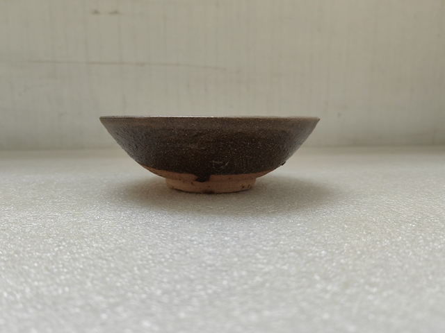 古玩陶瓷磁州窯茶葉末釉茶碗拍賣,當前價格398元