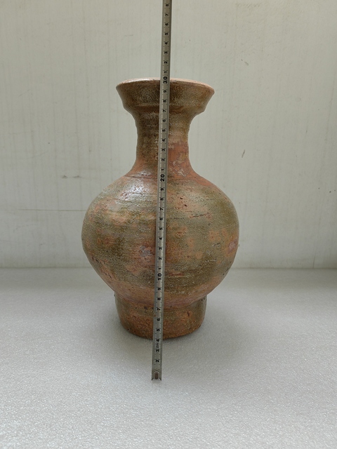 古玩陶瓷黃綠釉盤口瓶拍賣，當前價格2999元