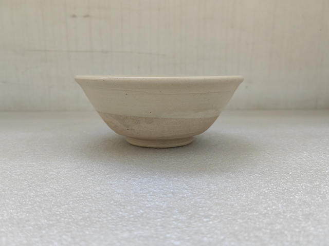 古玩陶瓷磁州窯淺黃釉碗拍賣,當前價格680元