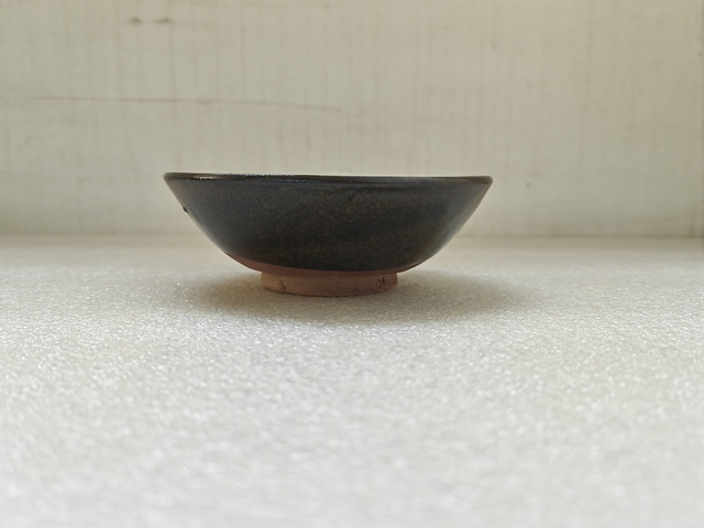 古玩陶瓷磁州窯茶葉末釉茶碗拍賣,當前價格398元