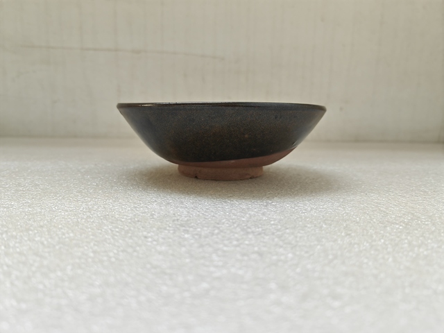 古玩陶瓷磁州窯茶葉末釉茶碗拍賣,當前價格398元
