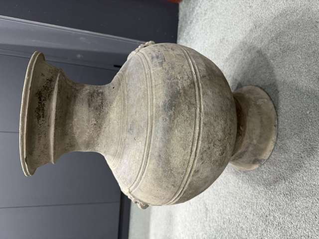 古玩陶瓷鋪首銜環(huán)瓶拍賣(mài),當(dāng)前價(jià)格1800元