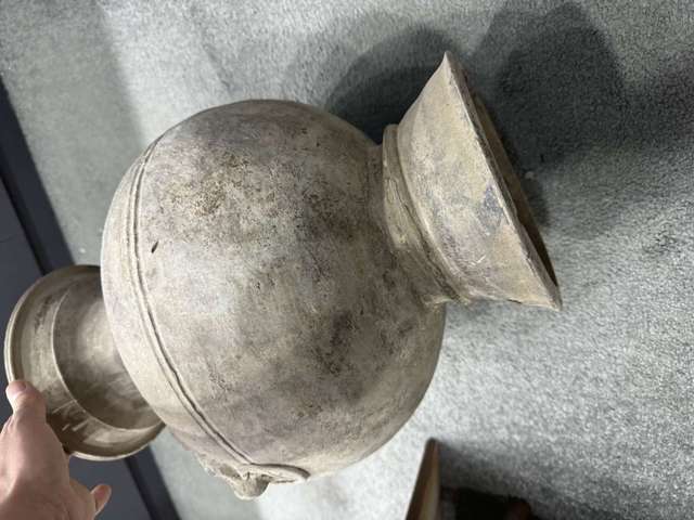 古玩陶瓷鋪首銜環(huán)瓶拍賣(mài),當(dāng)前價(jià)格1800元