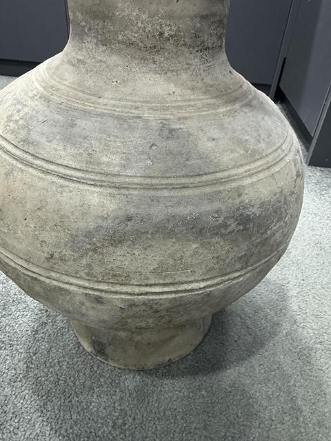 古玩陶瓷鋪首銜環(huán)瓶拍賣(mài),當(dāng)前價(jià)格1800元