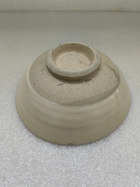 古玩陶瓷磁州窯淺黃釉茶碗拍賣，當前價格680元