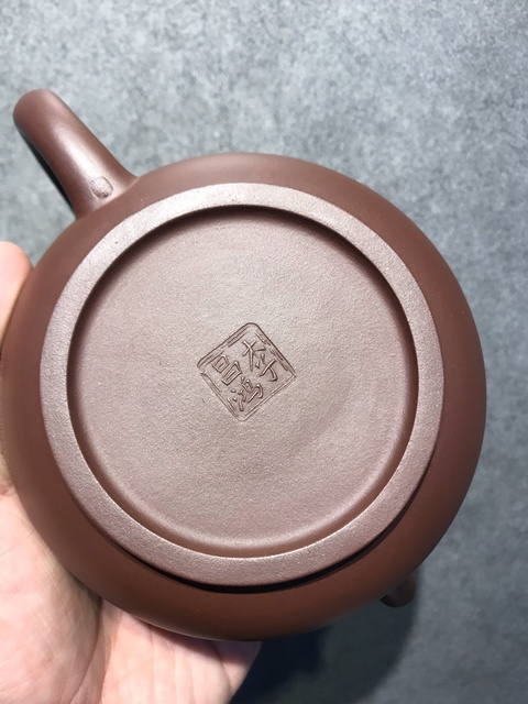 古玩雜項李昌鴻大師菊蕾壺拍賣,當前價格6000元
