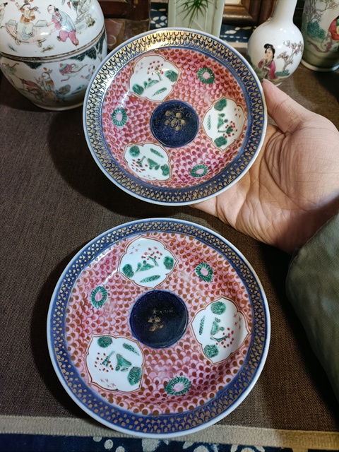 古玩陶瓷雍正胭脂水祭藍描金開窗山水小賞盤拍賣，當前價格8888元
