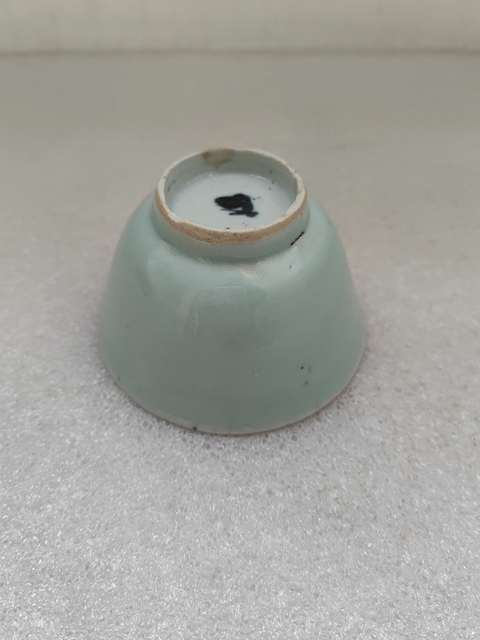 古玩陶瓷豆青釉仰鐘杯拍賣,當(dāng)前價(jià)格450元