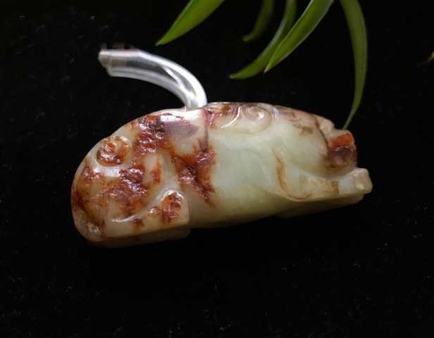 古玩玉器明打底和田玉雕“瑞獸”拍賣,當前價格26000元