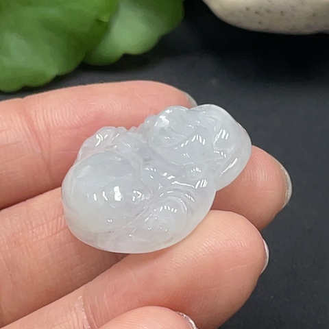 古玩玉器85天然翡翠佛公掛墜拍賣，當前價格198元