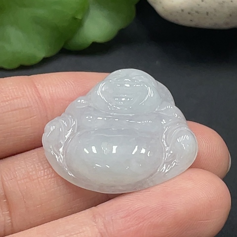 古玩玉器85天然翡翠佛公掛墜拍賣，當前價格198元