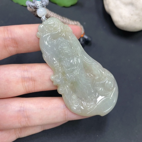 古玩玉器86天然翡翠掛件拍賣,當前價格168元