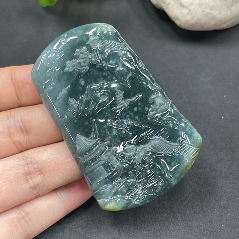 古玩玉器98天然翡翠山水掛牌拍賣,當(dāng)前價格198元