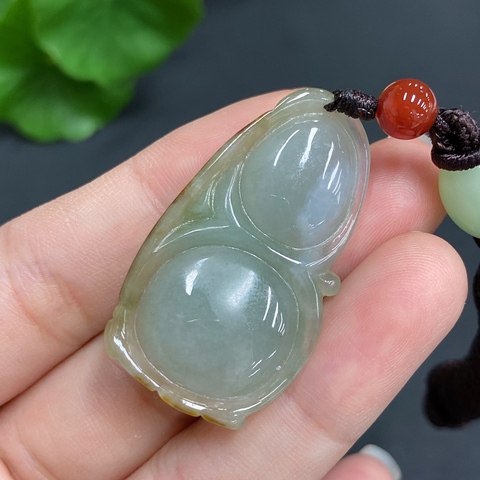 古玩玉器100天然翡翠葫蘆掛件拍賣,當前價格240元