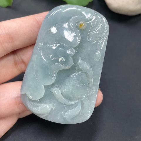 古玩玉器101天然翡翠掛件總重62.741g拍賣，當(dāng)前價(jià)格268元