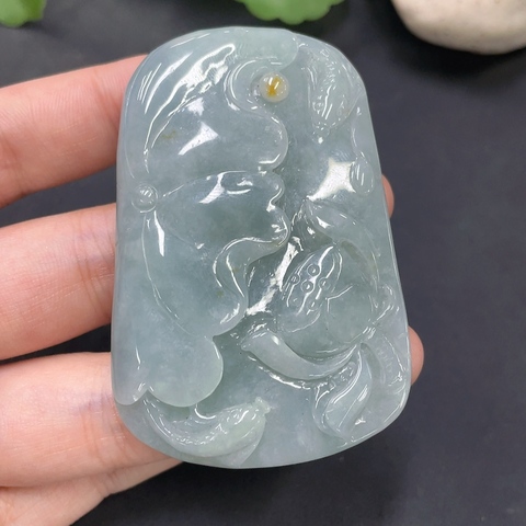 古玩玉器101天然翡翠掛件總重62.741g拍賣，當(dāng)前價(jià)格268元