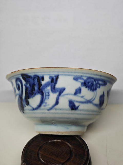 古玩陶瓷明早期青花山水云氣花卉紋茶碗拍賣,當前價格6789元