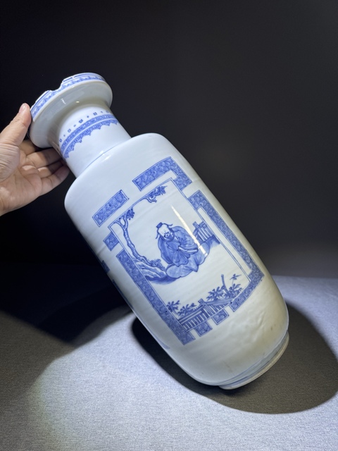 古玩陶瓷清代康熙青花文字福祿壽人物紋棒槌瓶大拍級別藏品拍賣,當前價格75000元
