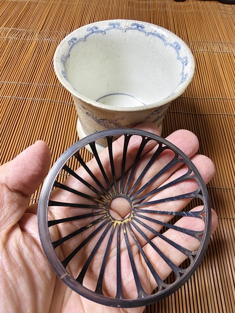 古玩陶瓷哥釉青花龍紋香爐拍賣，當前價格1980元